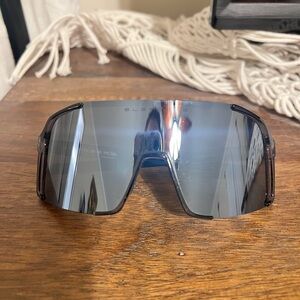 Men's Shield Sunglasses - Gray Polorized Lens